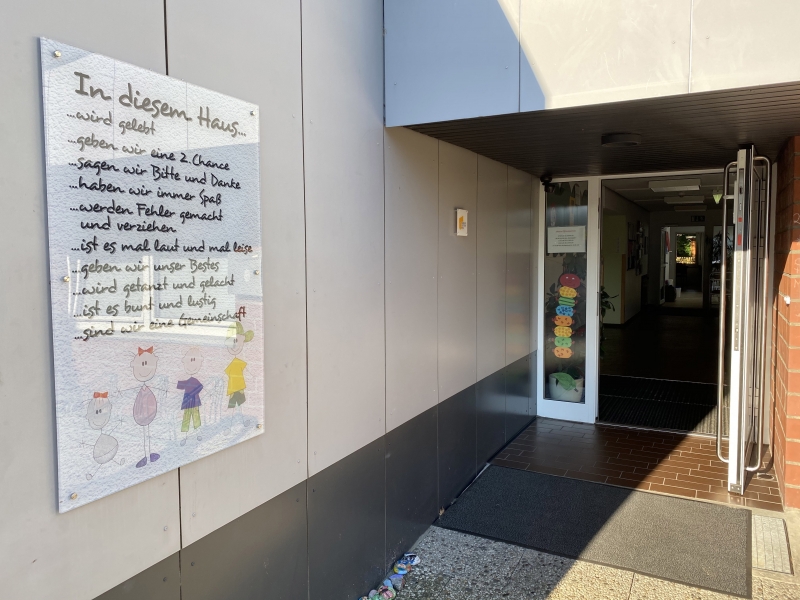 Der Eingangsbereich mit Blick nach Innen.