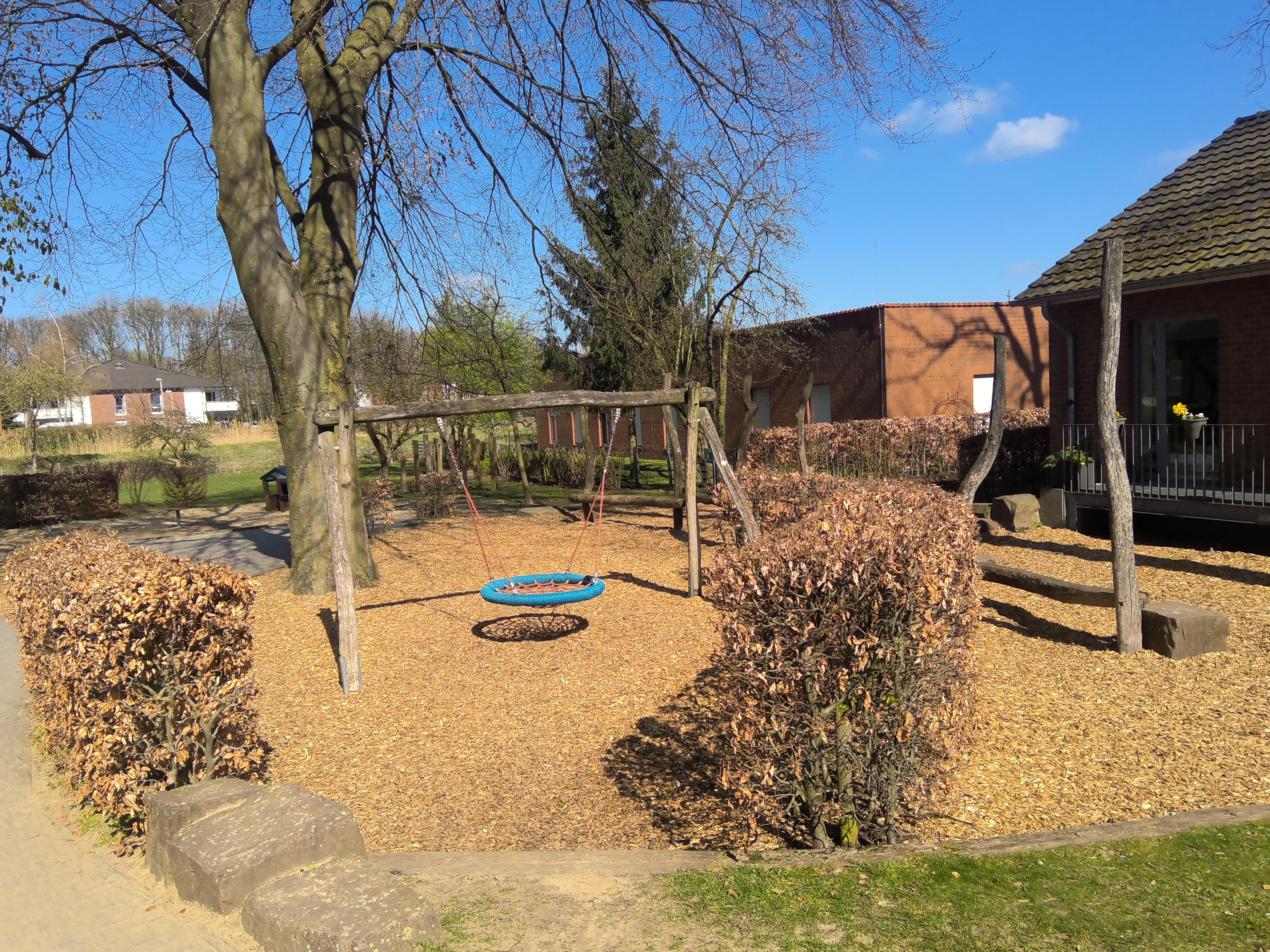 Vogelnestschaukel